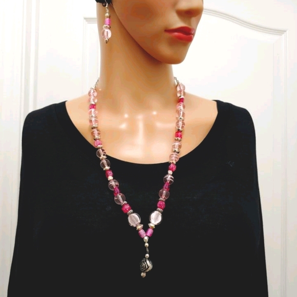 247NEB121. Homemade 3 Pc Light Pink Necklace Set - Picture 2 of 6